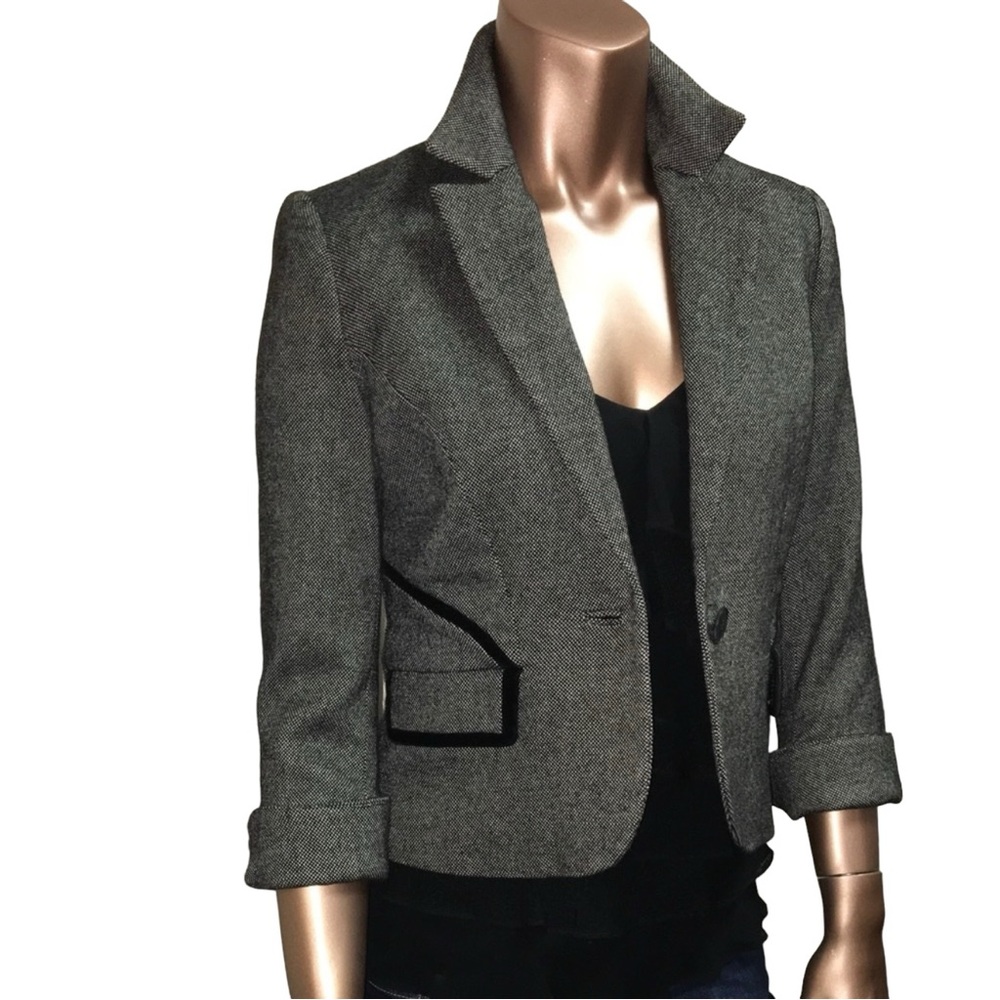 ✨Club Monaco✨ Wool Blend Blazer
